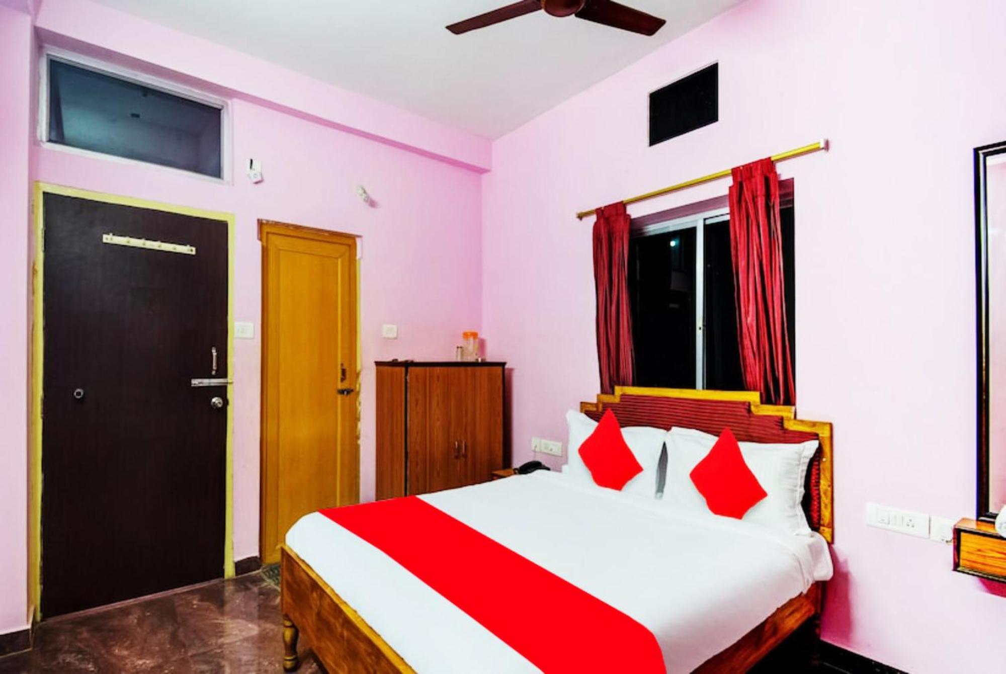 Planet 9 Near Sea Beach Best Choice Of Travellers By Morservices 3* Puri