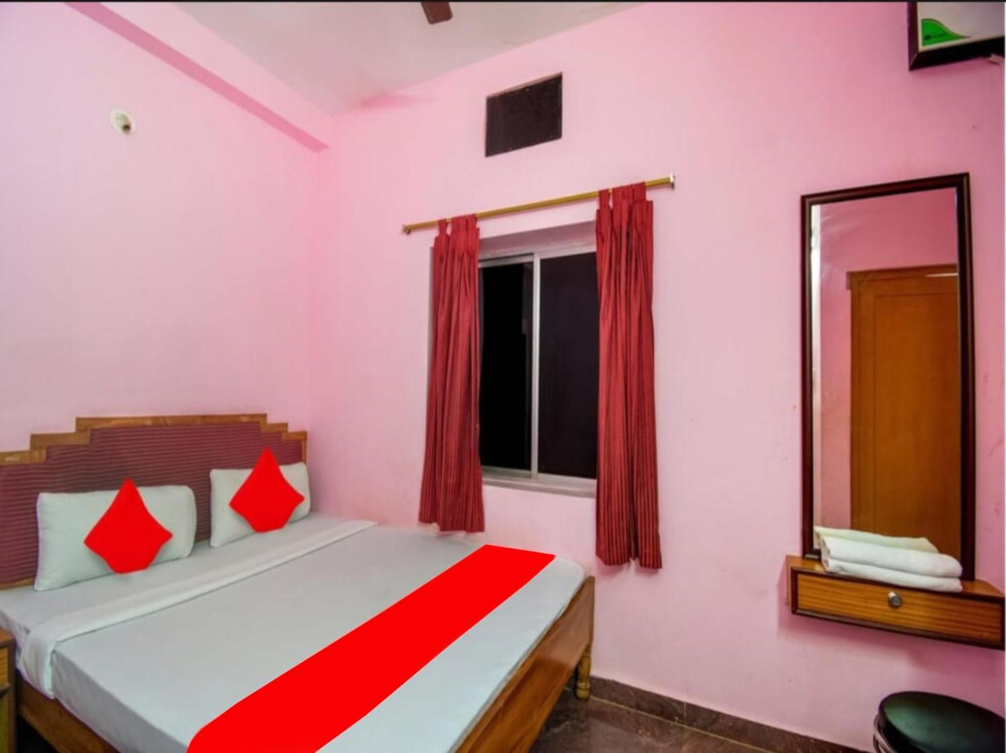 Planet 9 Near Sea Beach Best Choice Of Travellers By Morservices Hotel
